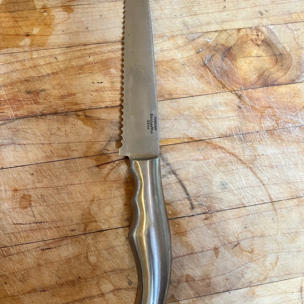 Roscan Serrated Stainless Steel Knife